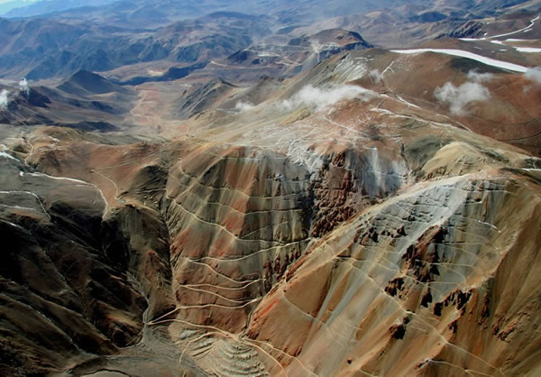 En minería manda el comprador