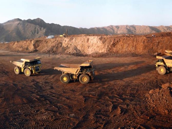 El precio del hierro se dispara por las importaciones de China, que alcanzan su nivel más alto en 16 meses