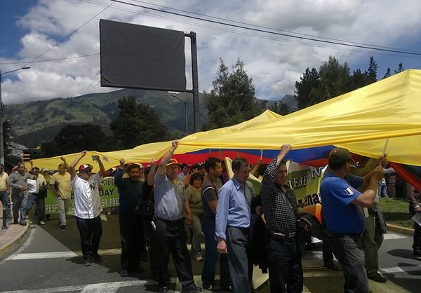 Ecuador: Pueblos amazónicos respaldan explotación responsable de petróleo