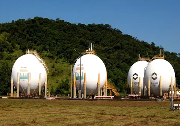 Petrobras descubre gas natural en aguas profundas de Colombia