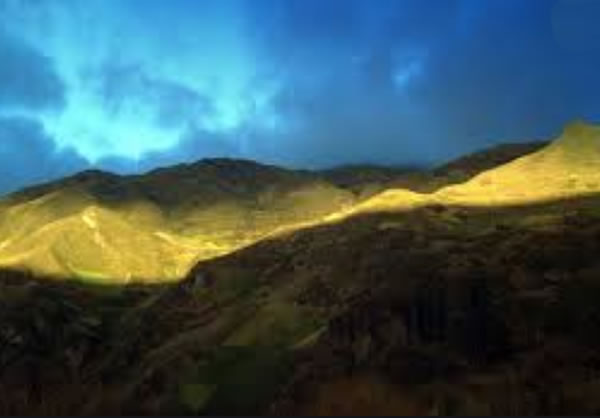 Lundin firmó acuerdo con gobierno de Ecuador para explotar Fruta del Norte