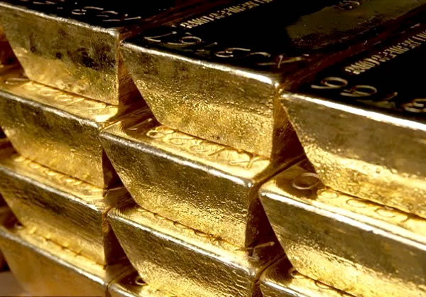 Oro sube por aumento de temores sobre virus COVID-19