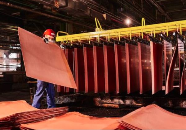 Cobre tocará US$ 15,000 con demanda de revolución verde, estima Goldman