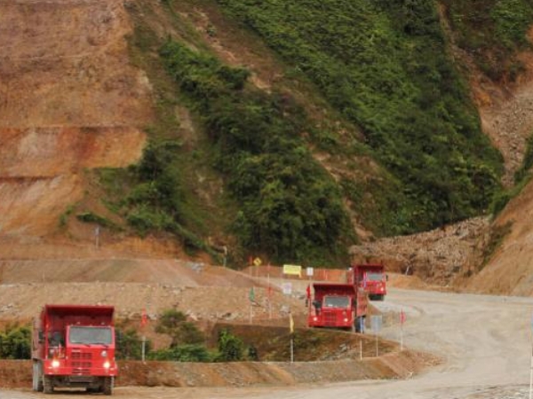 Ecuador iniciará producción de cuatro importantes proyectos mineros