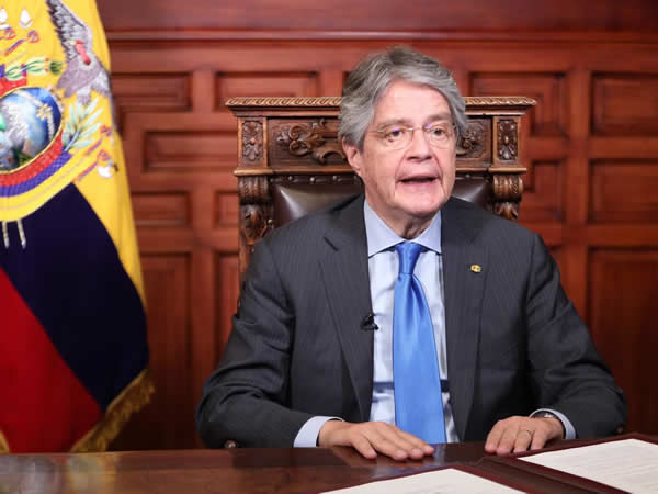 Lasso afirma que Ecuador tiene el potencial minero de Chile y Perú