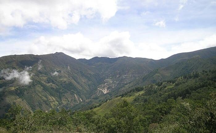 Colombia firma un acuerdo para crear una empresa minera nacional